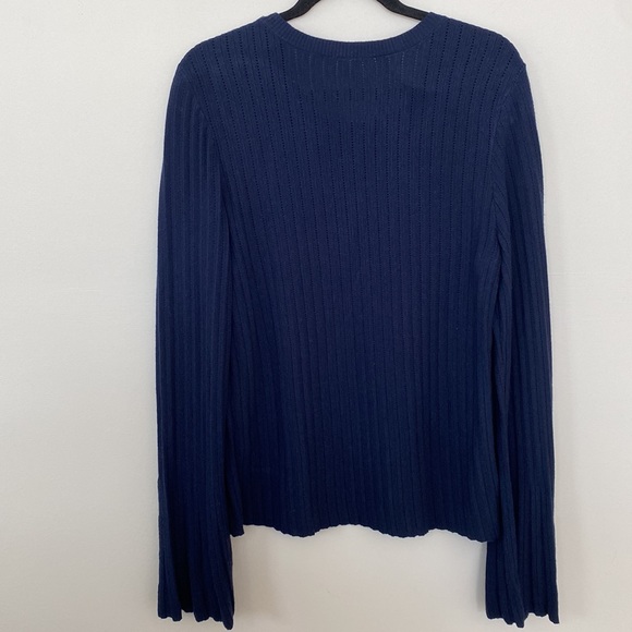 Frame lightweight sweater EUC - Picture 2 of 6